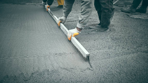 Best Concrete Driveway Installation in Olympia Heights, FL